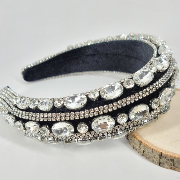 SueSue Accessories - NWT Glam Bling Rhinestone Padded Headband NEWW